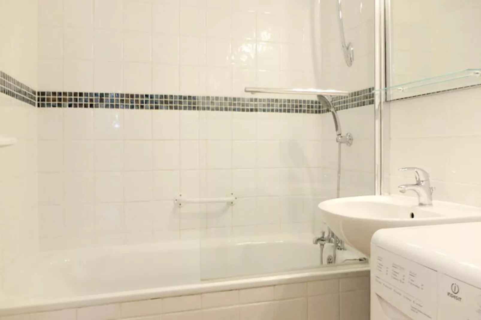 Résidence Tour Du Lac-Niet-getagd