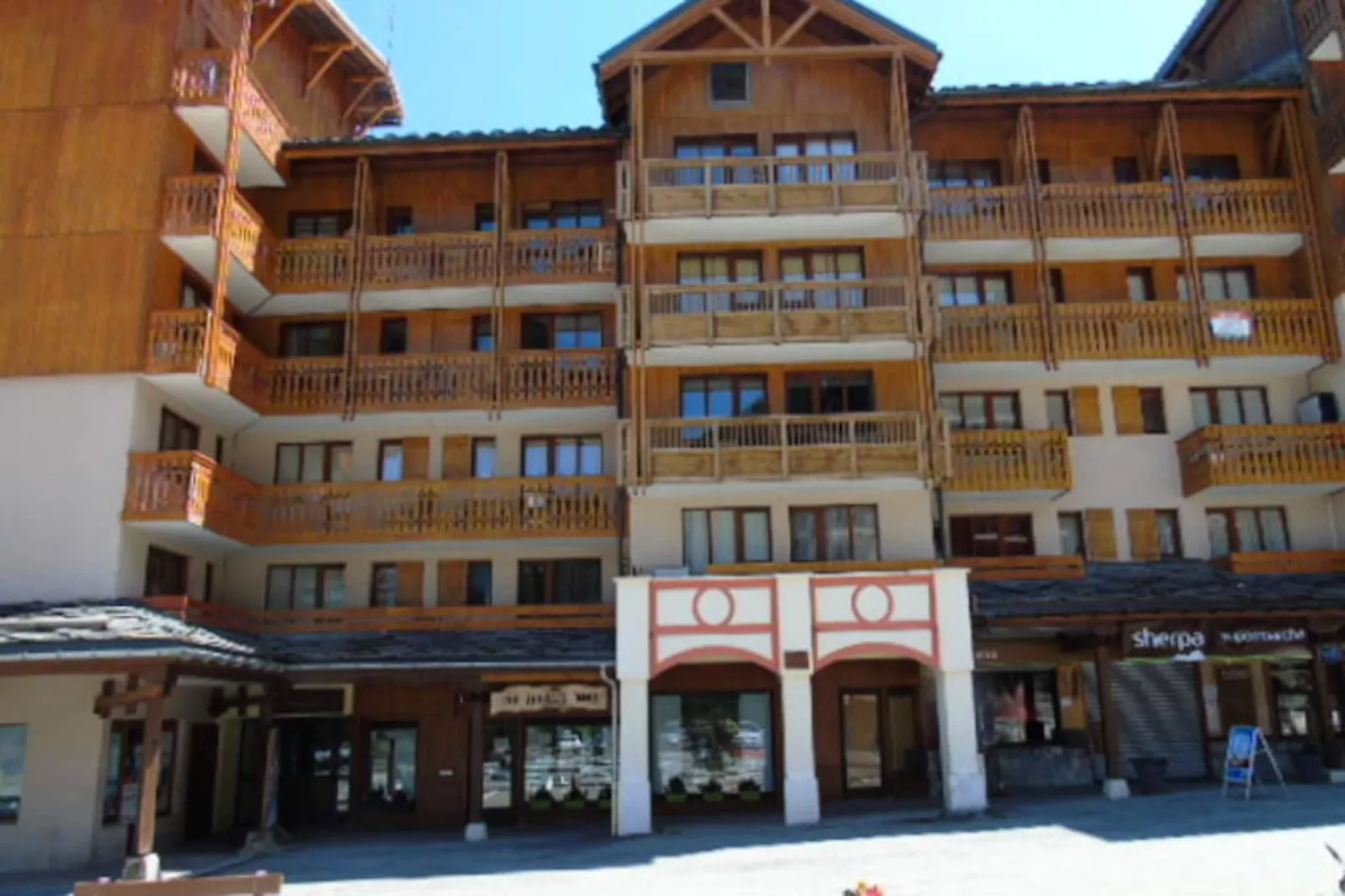 Résidence Melezets 2-Niet-getagd