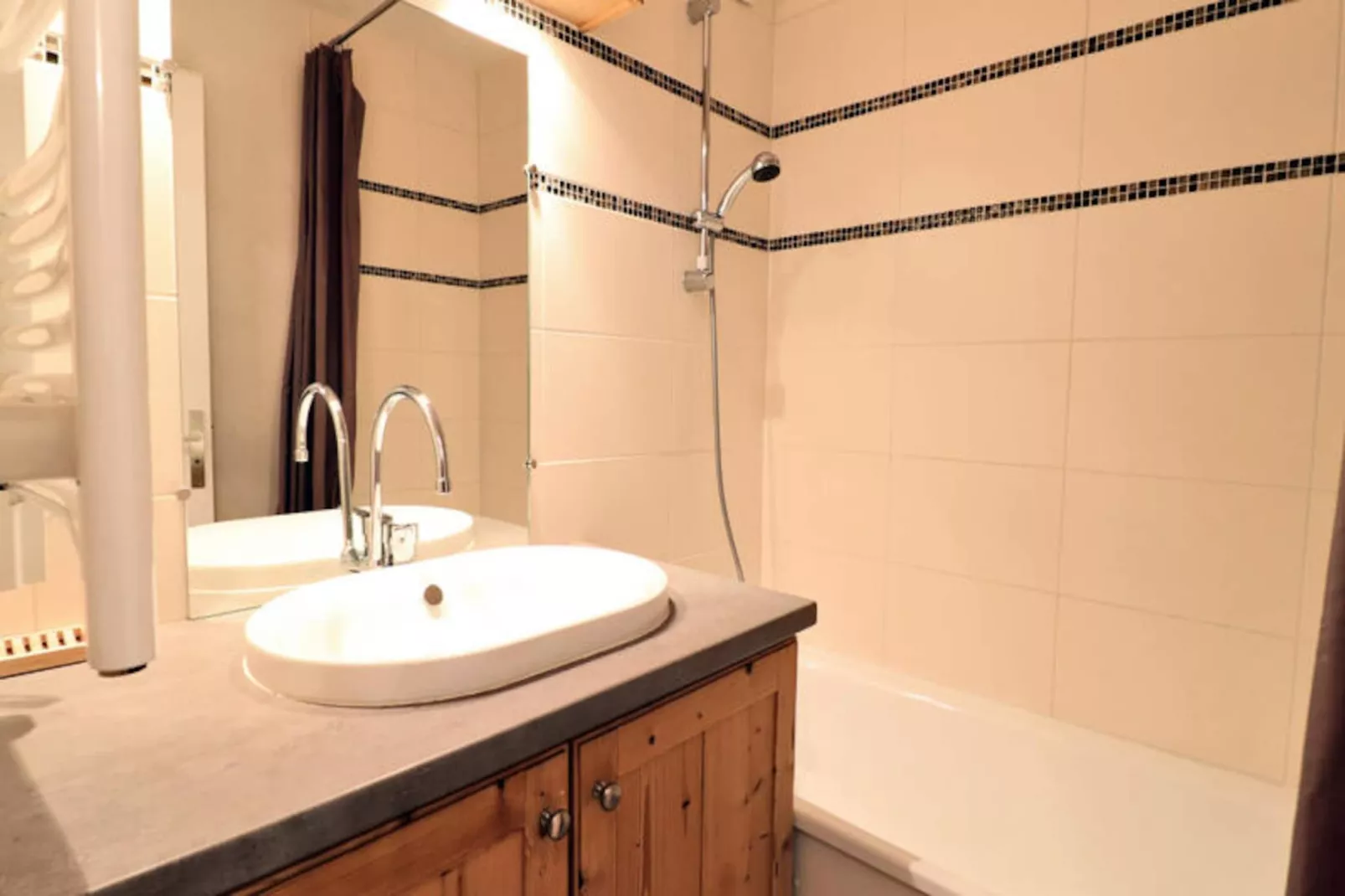 Résidence Creux De L Ours A-Niet-getagd