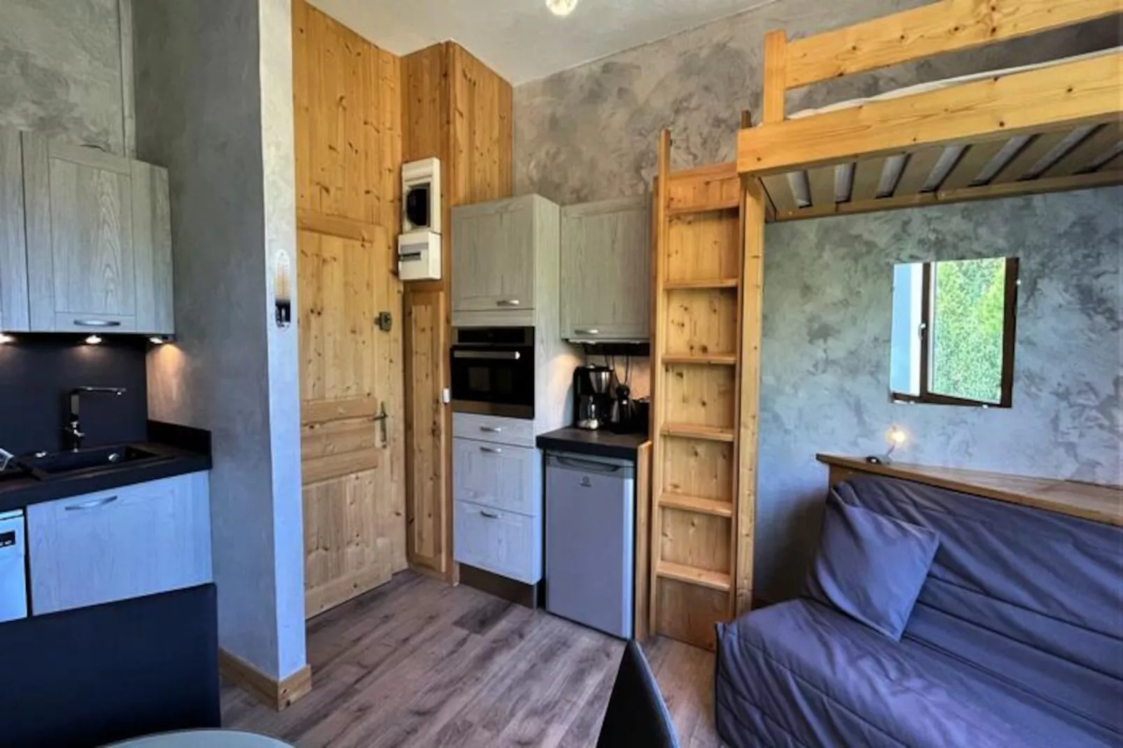 Résidence Caron-Niet-getagd