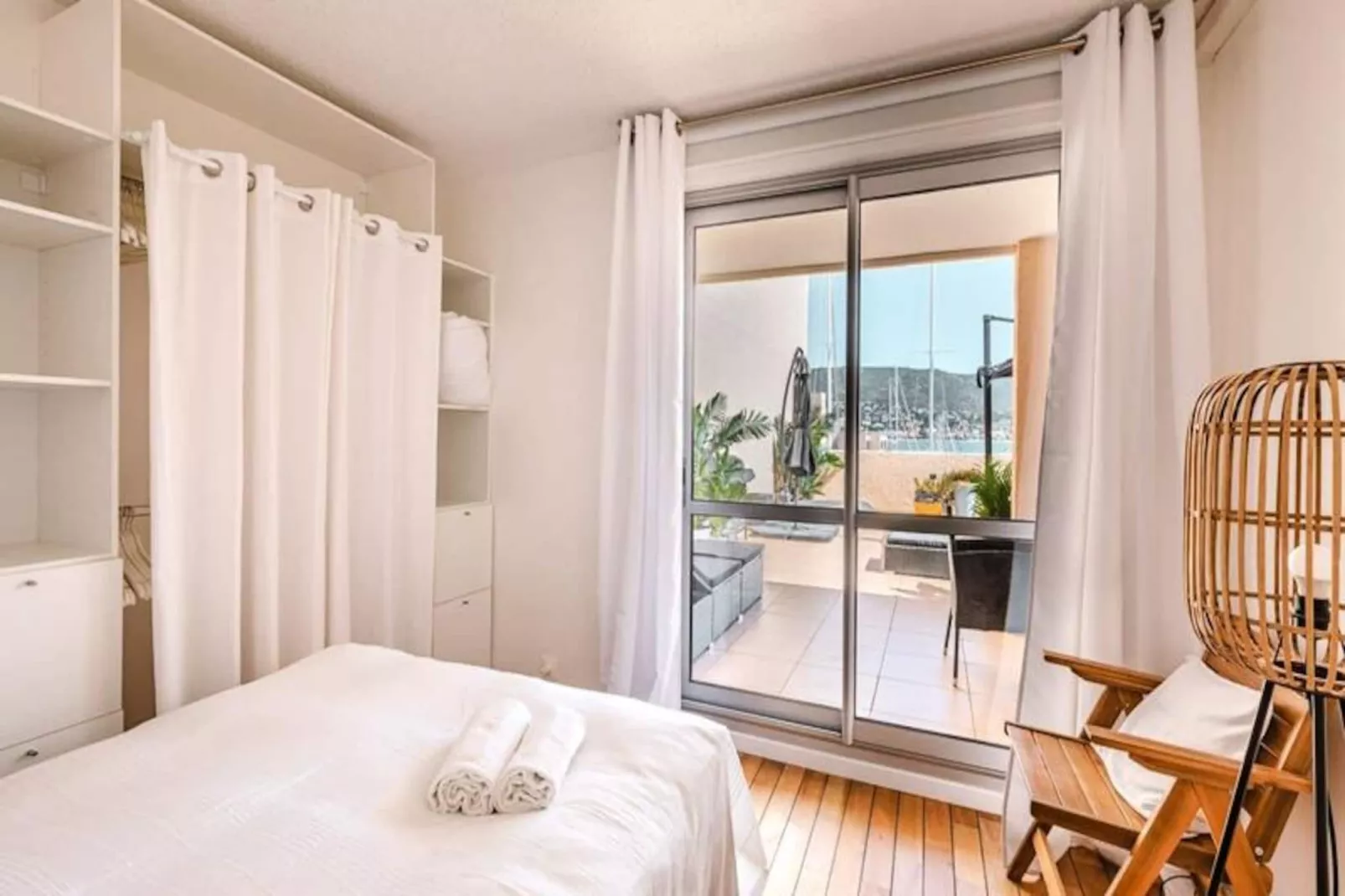 Résidence Superbe Appartement Sur Le Port De La Favi&egrave;re-Niet-getagd