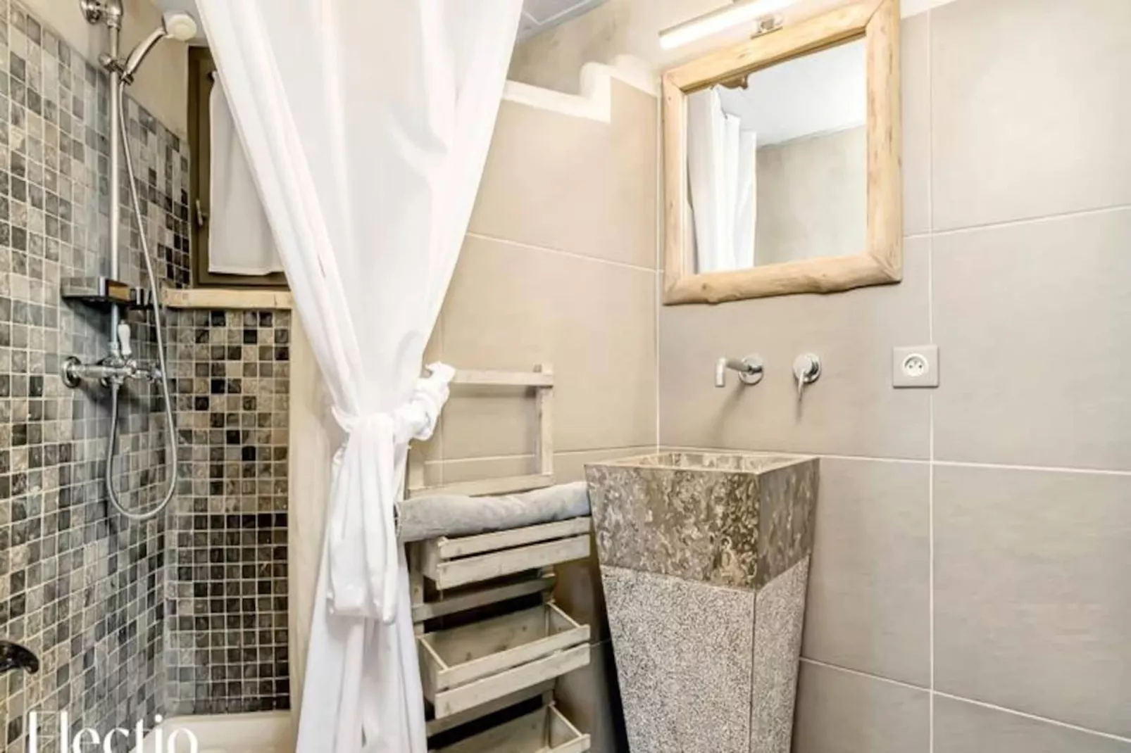 Loggia 3 Romarin | R&eacute;sidence Les Petitons-Niet-getagd