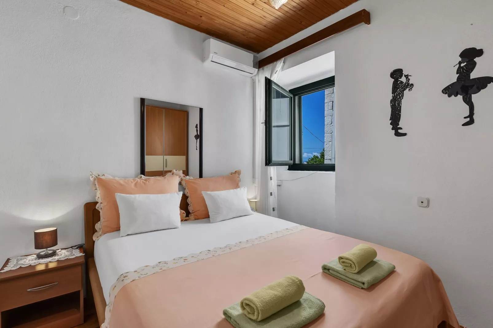 Apartments Kata - Three Bedroom Apartment with Balcony-Slaapkamer