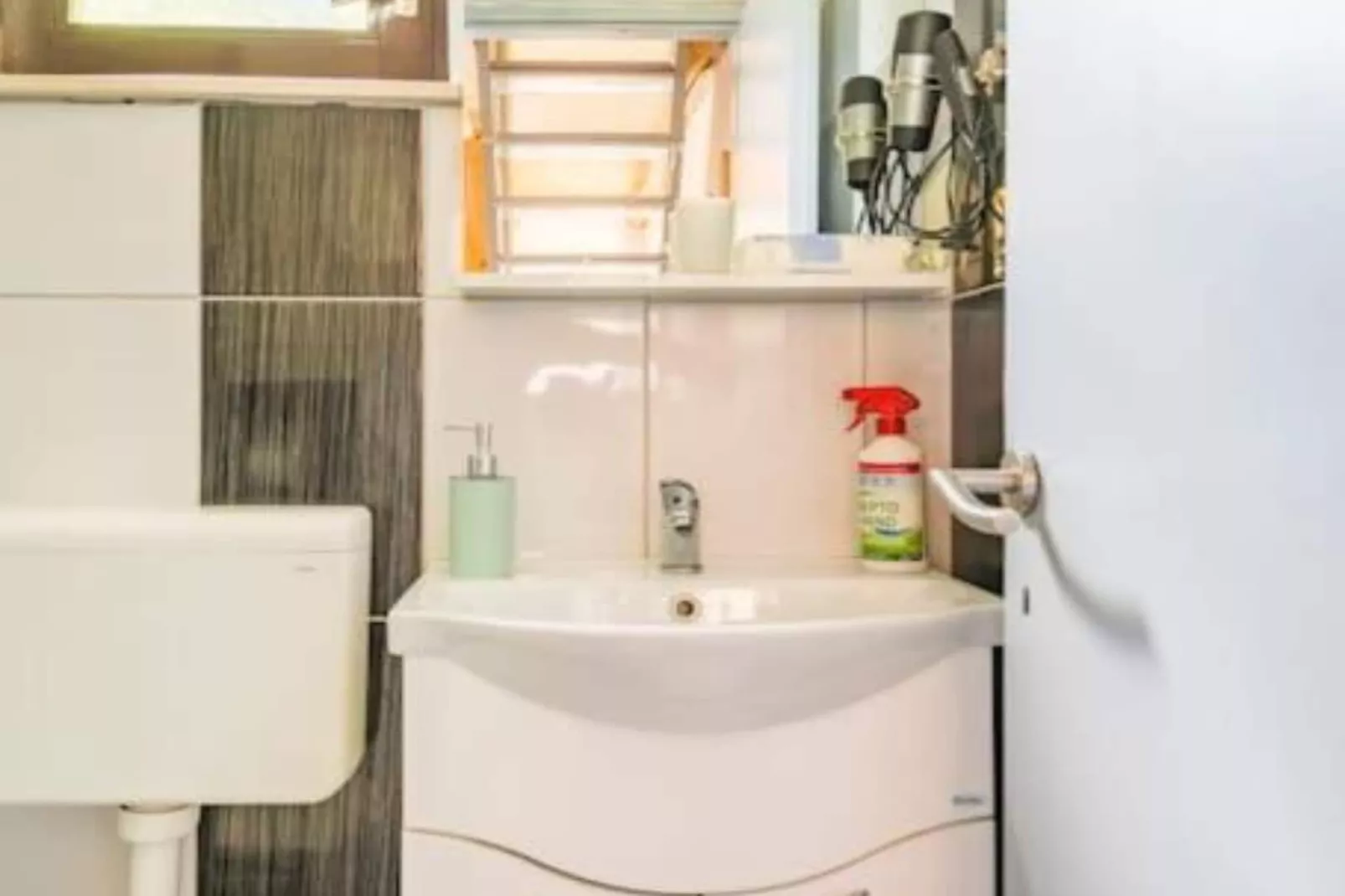 Village Holiday House Ivan Kozina with Pool-Badkamer