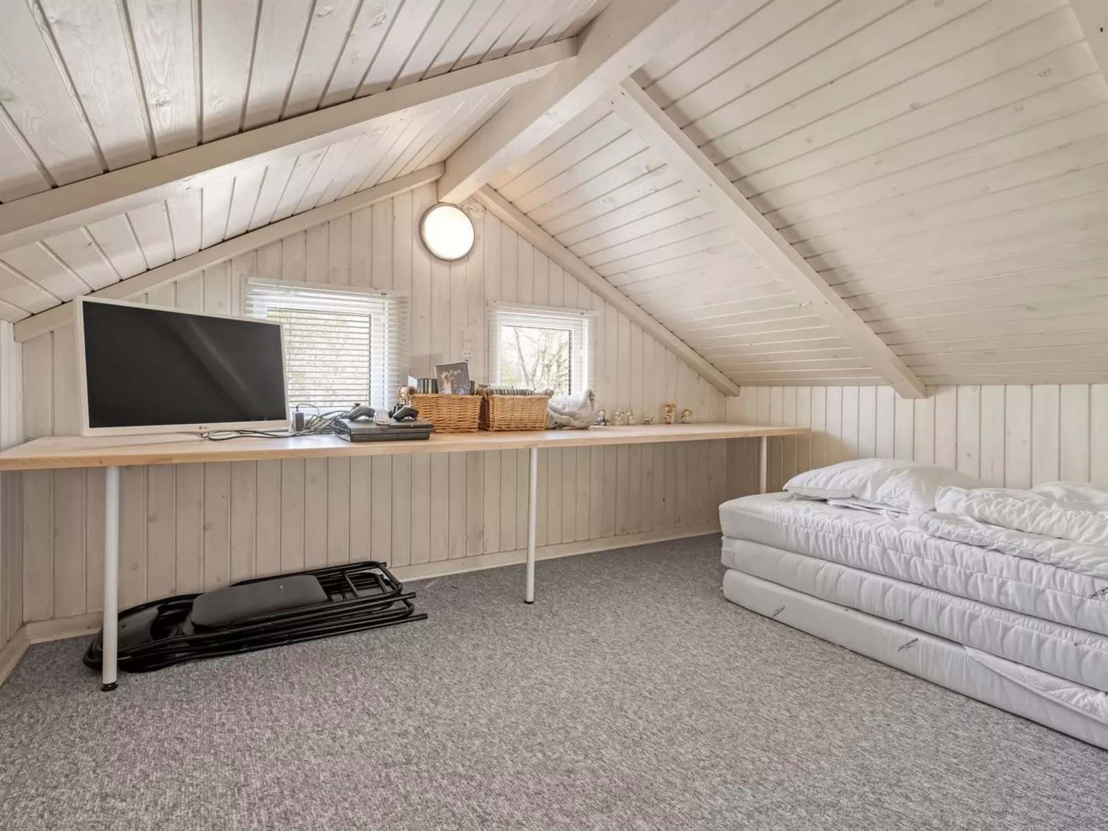 "Akule" - 10km from the sea-Binnen