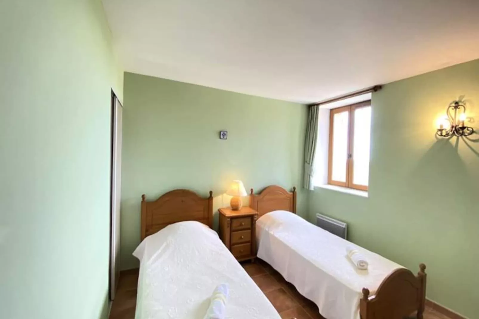 04b8 : Beau T3 Au Coeur Des Lavandes - Piscine-Niet-getagd