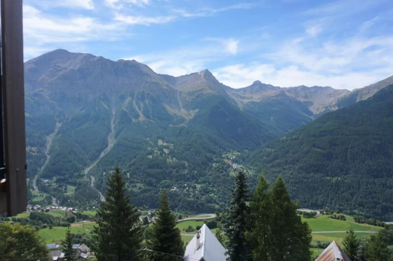 Résidence Piniers-Niet-getagd