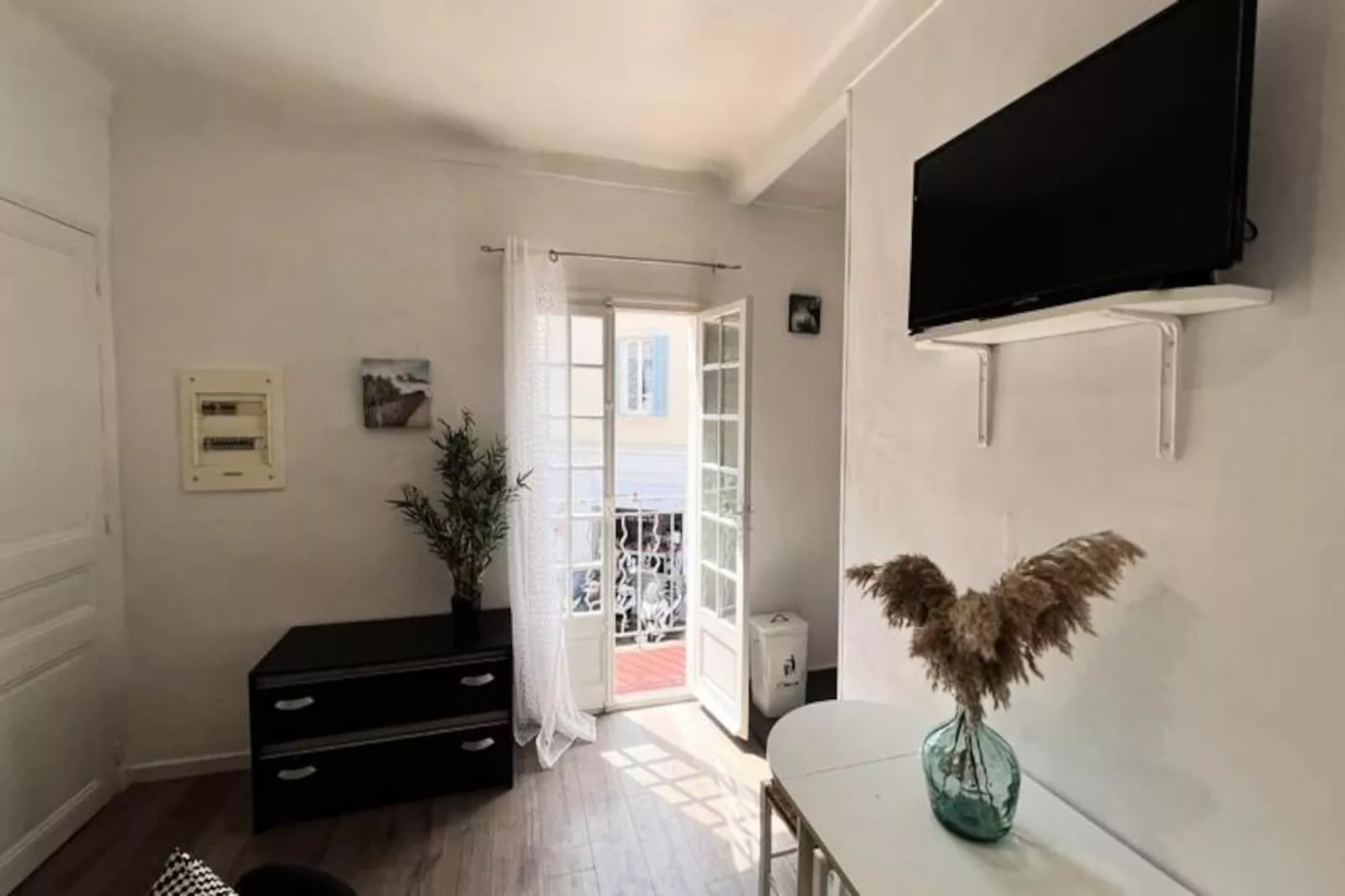 Résidence Studio Rénové Dans Le Coeur Du Vieil Antibes, Wifi, Climatisation-Niet-getagd