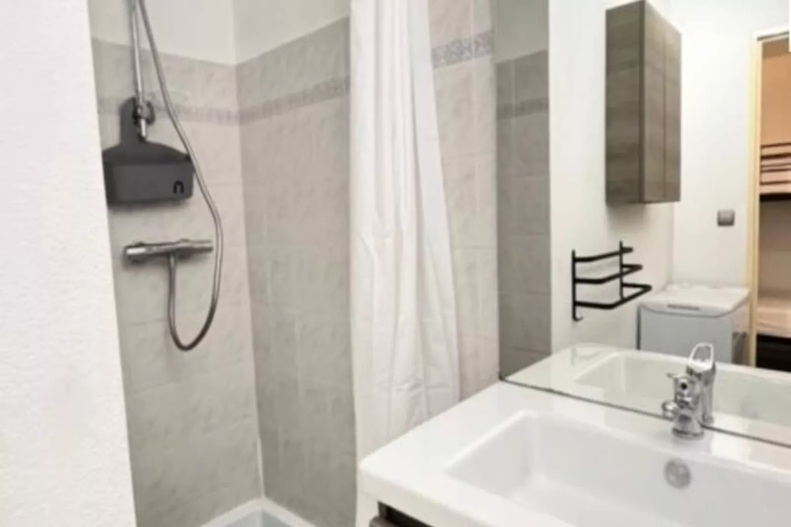 Résidence Le Beaulieu-Niet-getagd