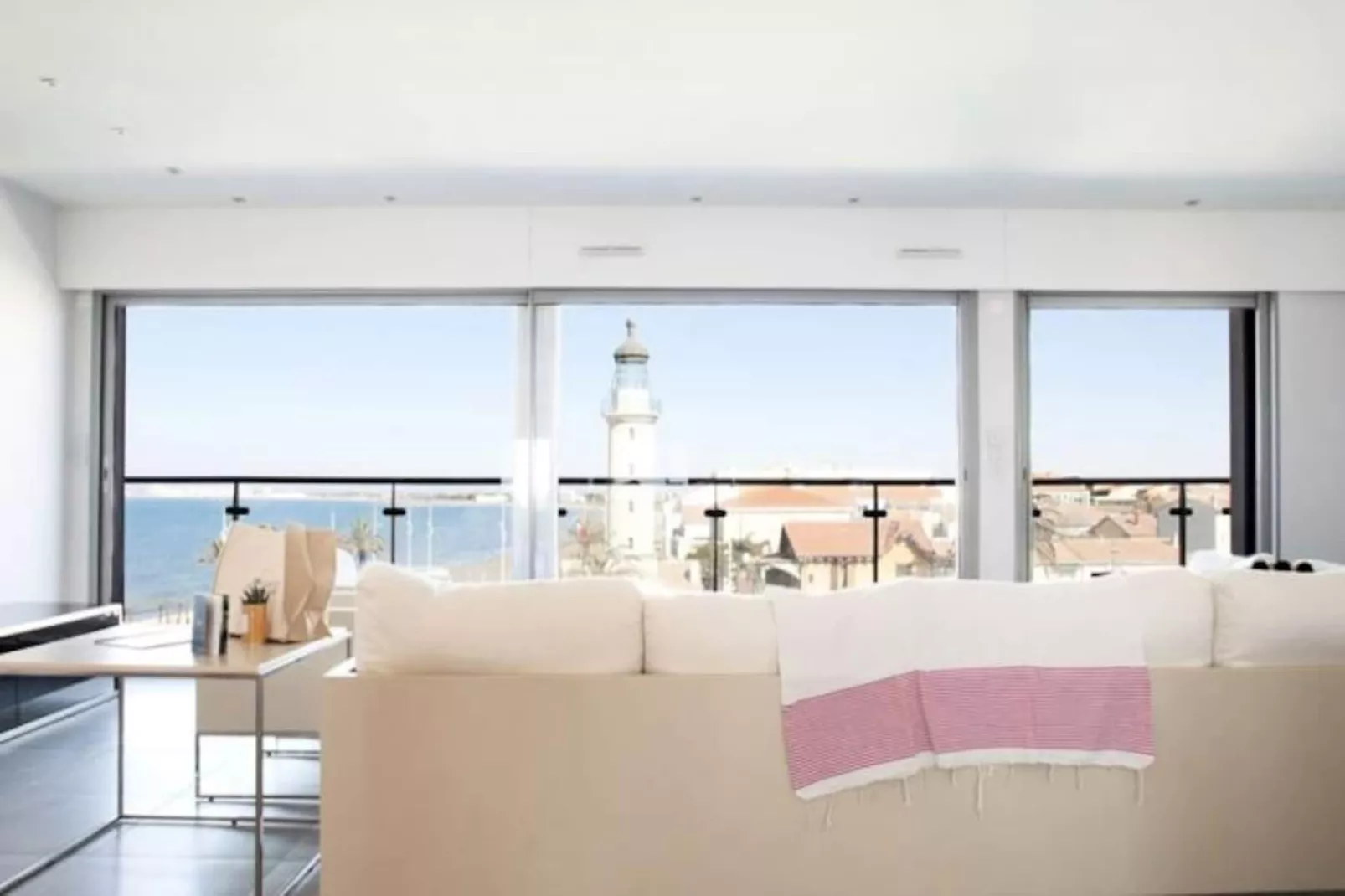 Résidence Le Phare Du Grau: Superbe Appartement Standing 3 Chambres  Vue Mer-Niet-getagd