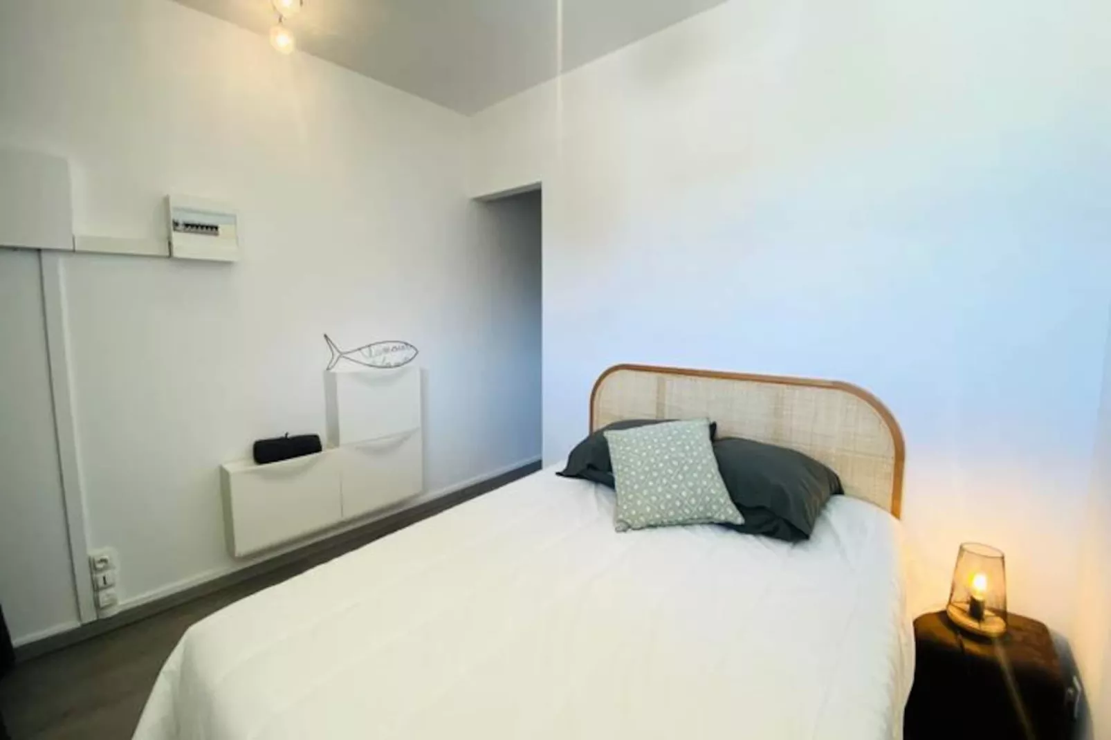 Résidence S&eacute;r&eacute;nit&eacute; - Appartement Une Chambre Proche De La Plage-Niet-getagd