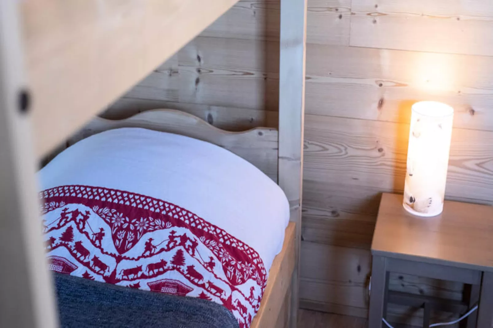 Résidence Ours Blanc-Niet-getagd