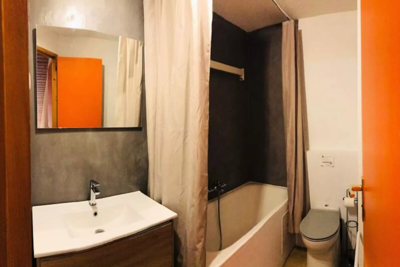 Résidence Les Choucas-Niet-getagd