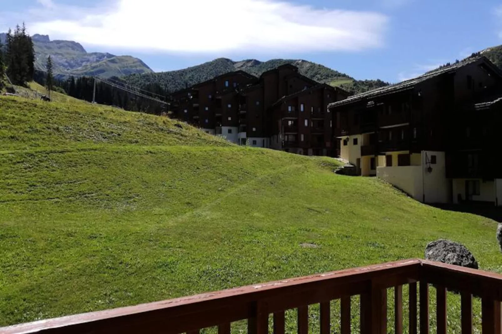 Résidence Gollet G-Niet-getagd