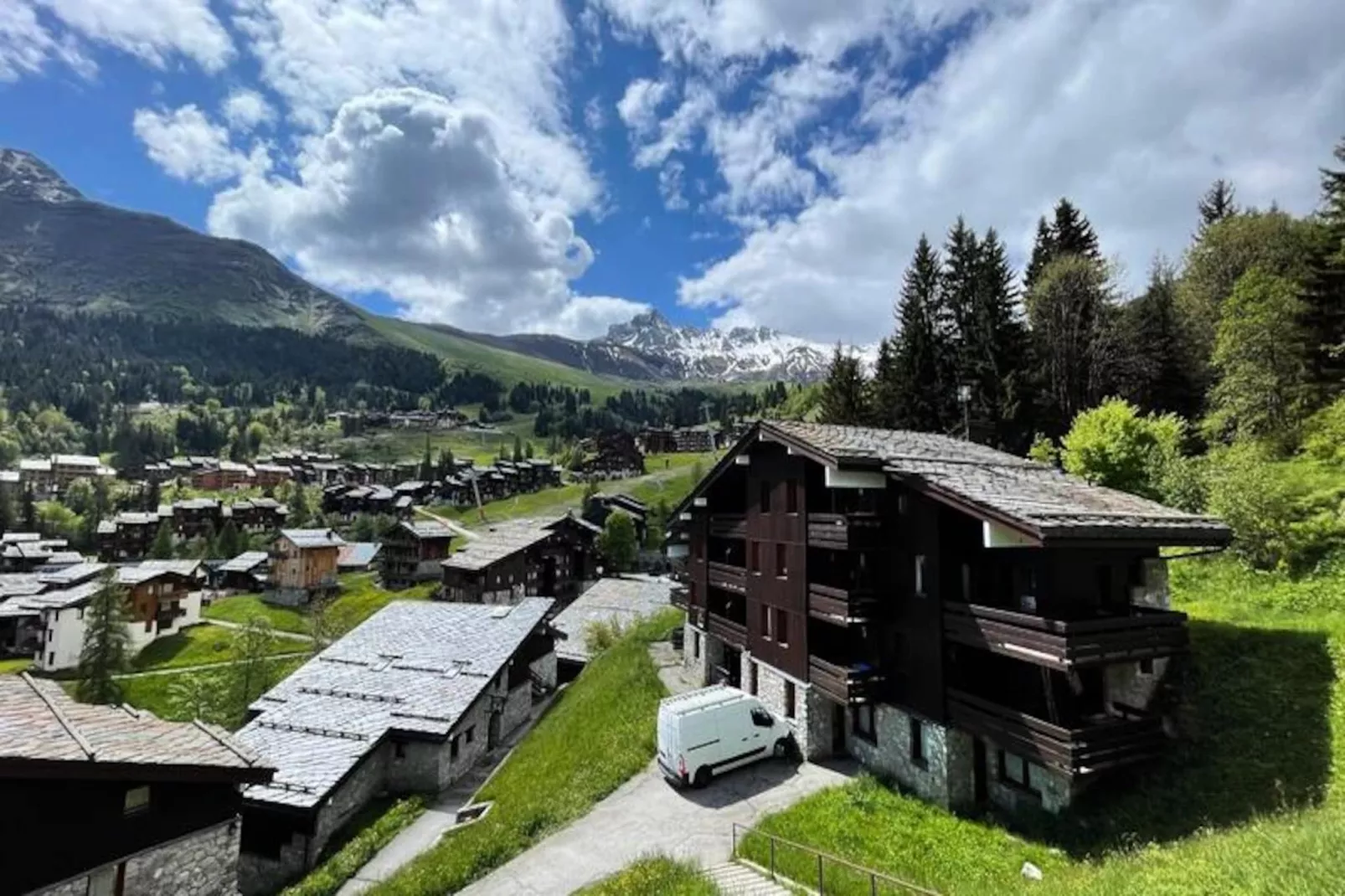 Résidence Cachette G-Niet-getagd