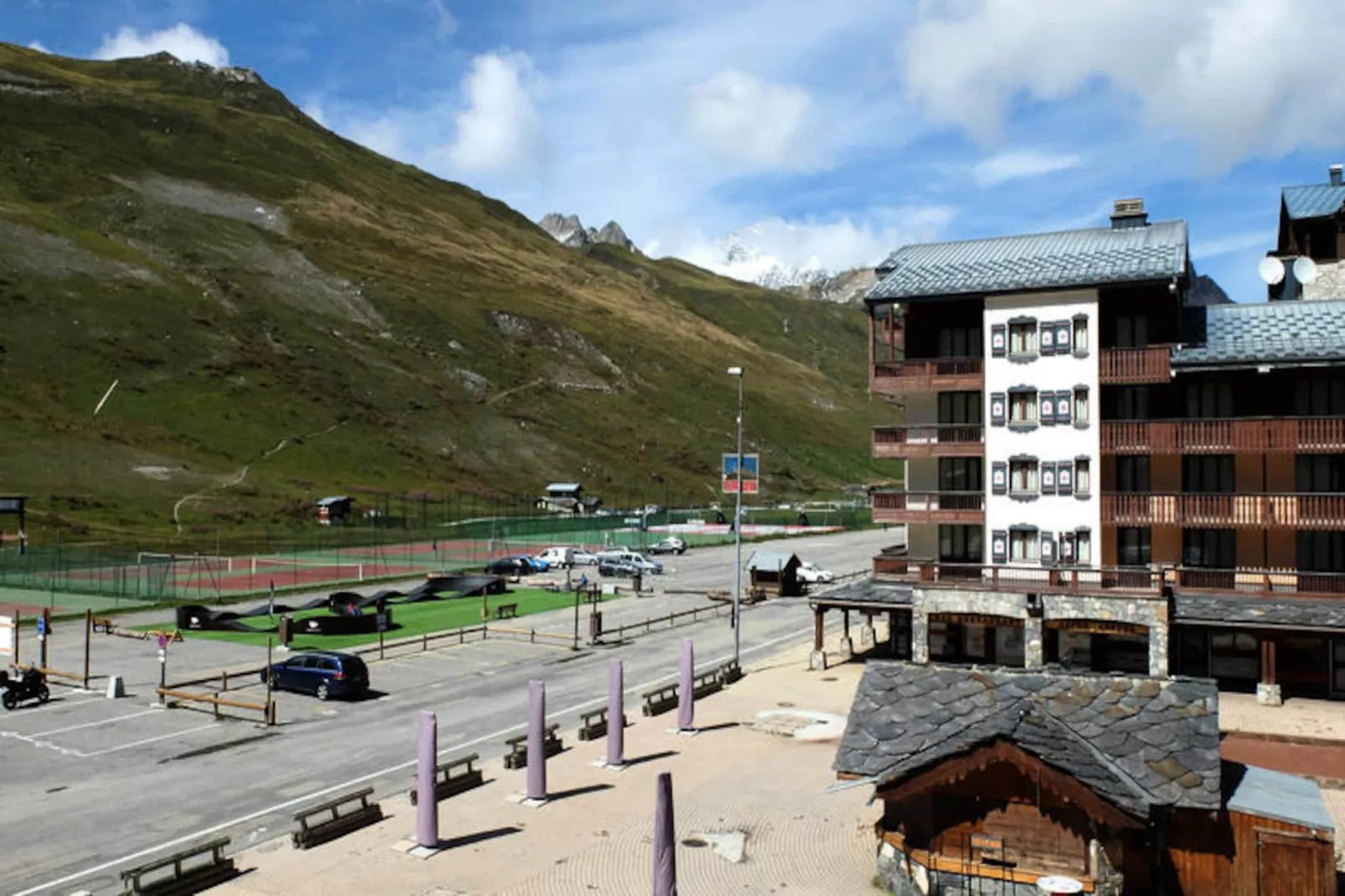 Résidence Rond Point Des Pistes C-Niet-getagd