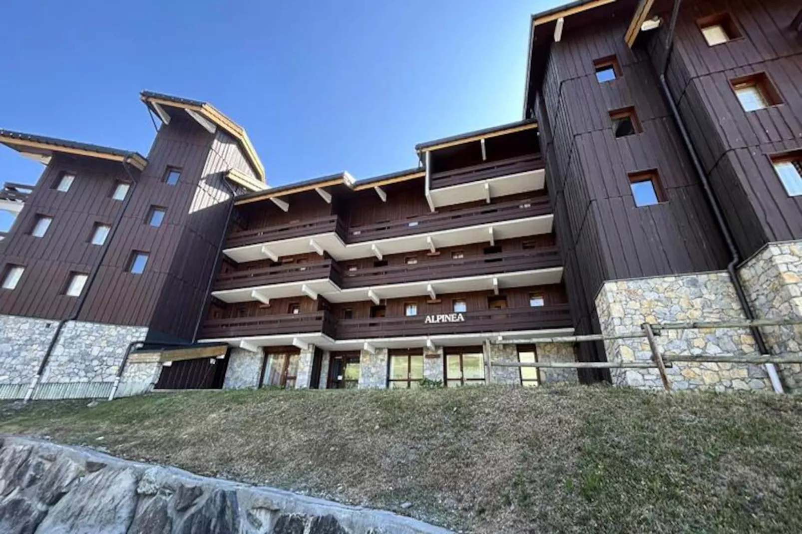 Résidence Alpinea-Niet-getagd