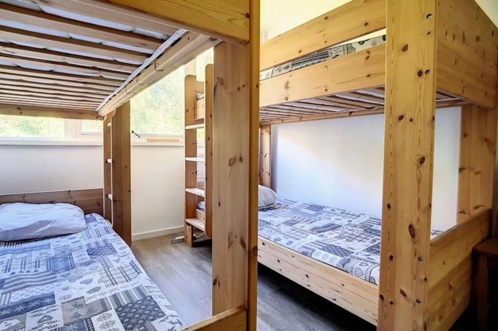 Résidence Les Lauzes-Niet-getagd