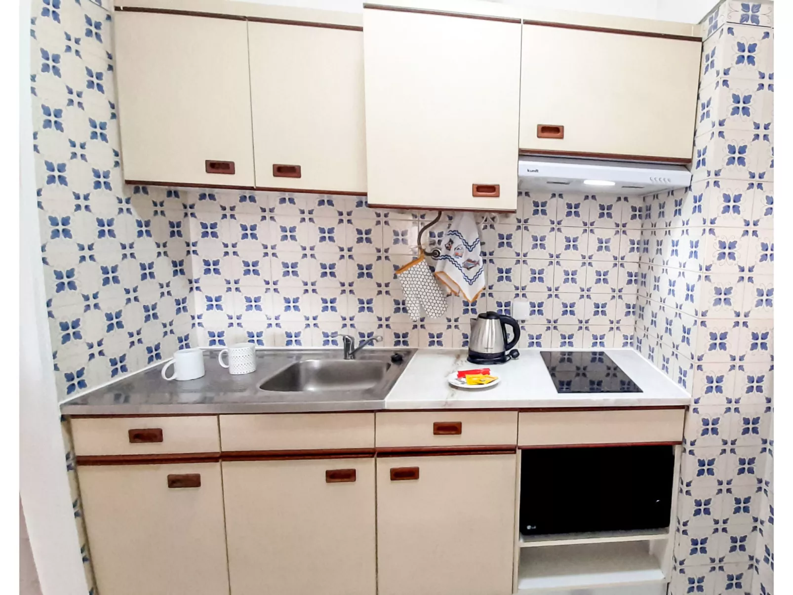 Anamar - Sunny Way-Binnen