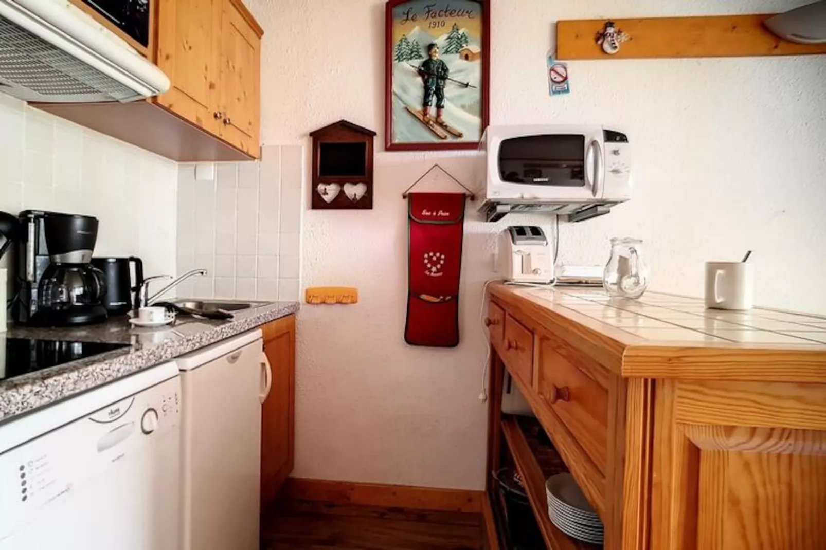 Résidence Cote Brune-Niet-getagd