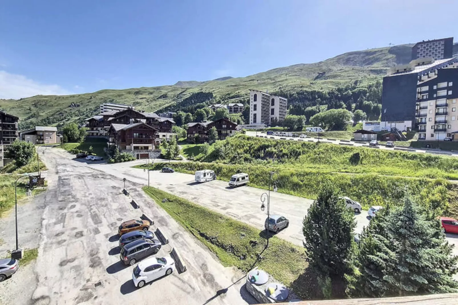 Résidence Sarvan-Niet-getagd