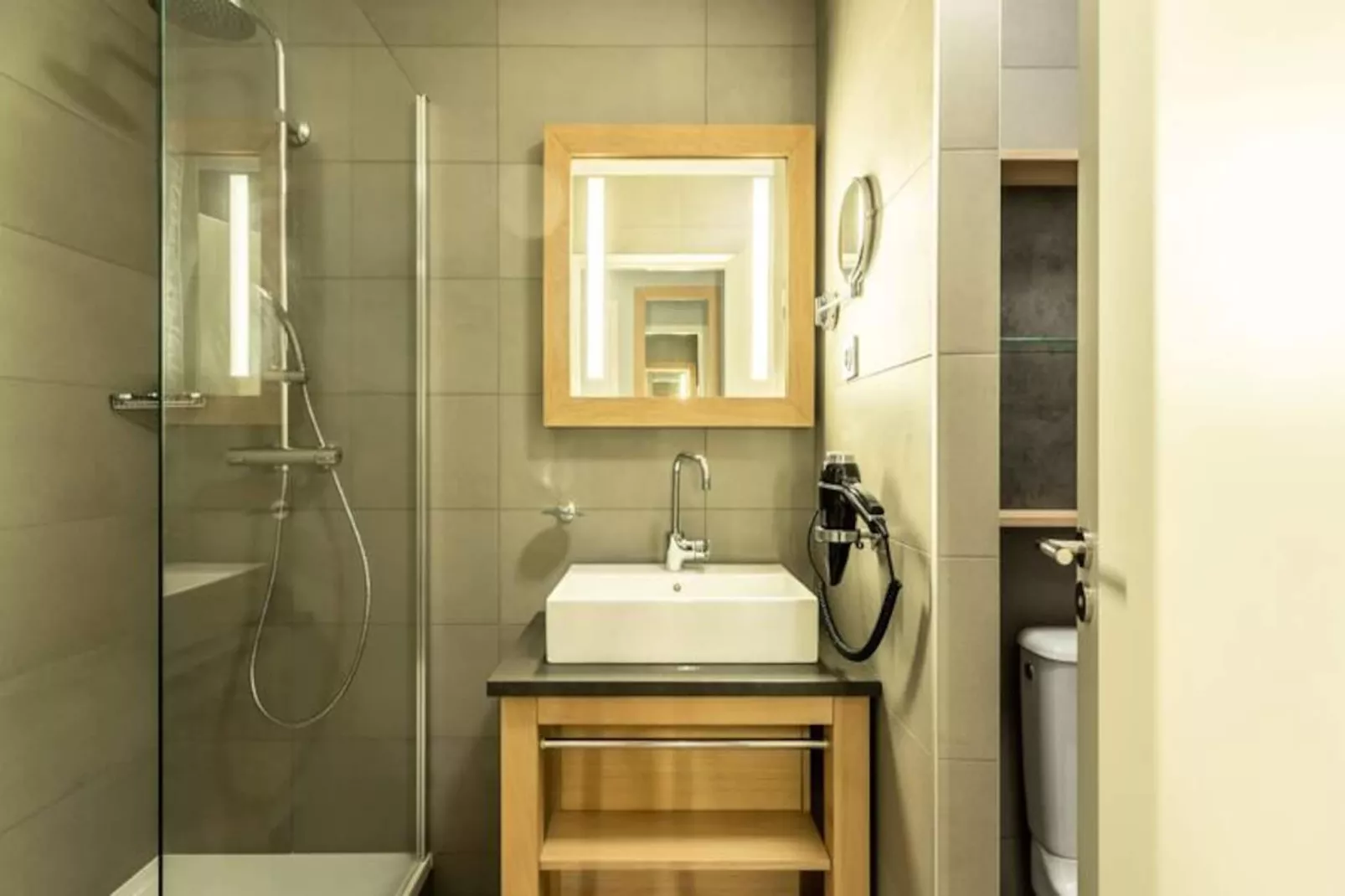 Résidence Les Monarques-Niet-getagd