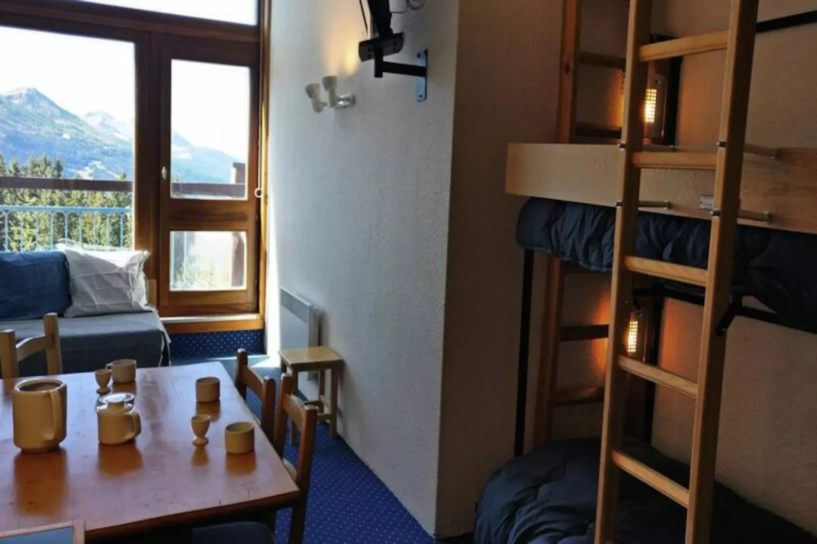 Résidence Belles Challes-Niet-getagd