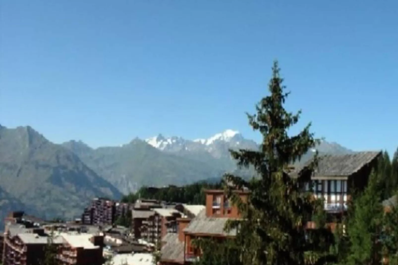 Résidence Archeboc-Niet-getagd