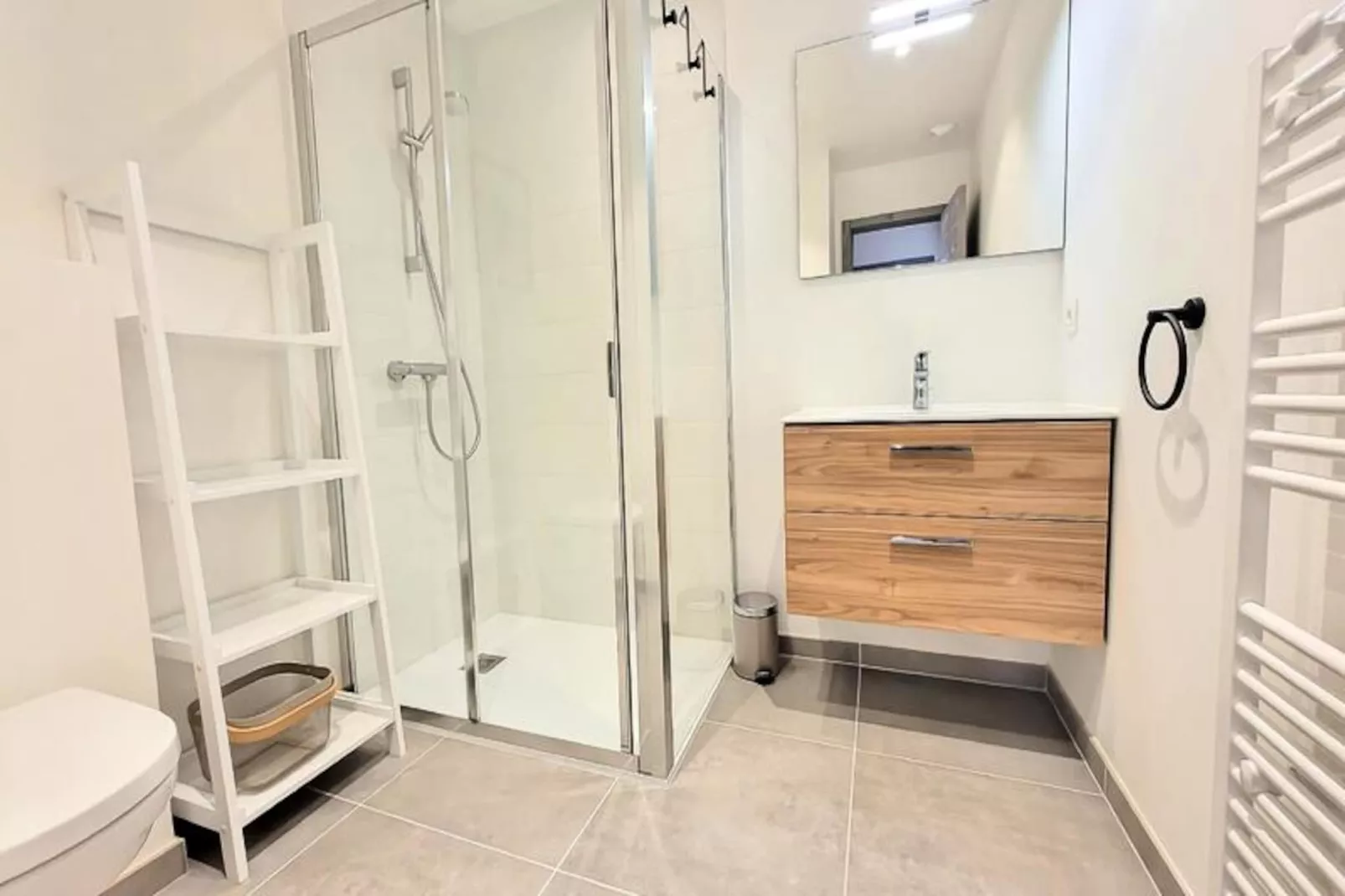 Résidence Le Clos D'arsene-Niet-getagd