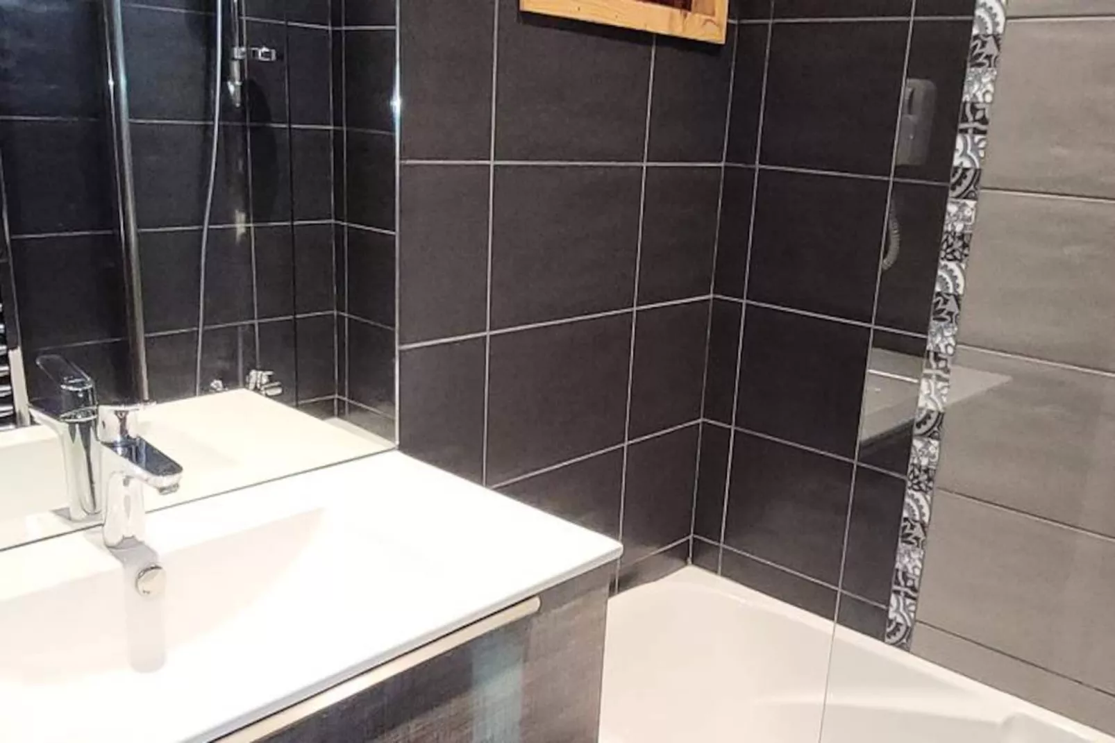 Résidence Cry De Lys-Niet-getagd