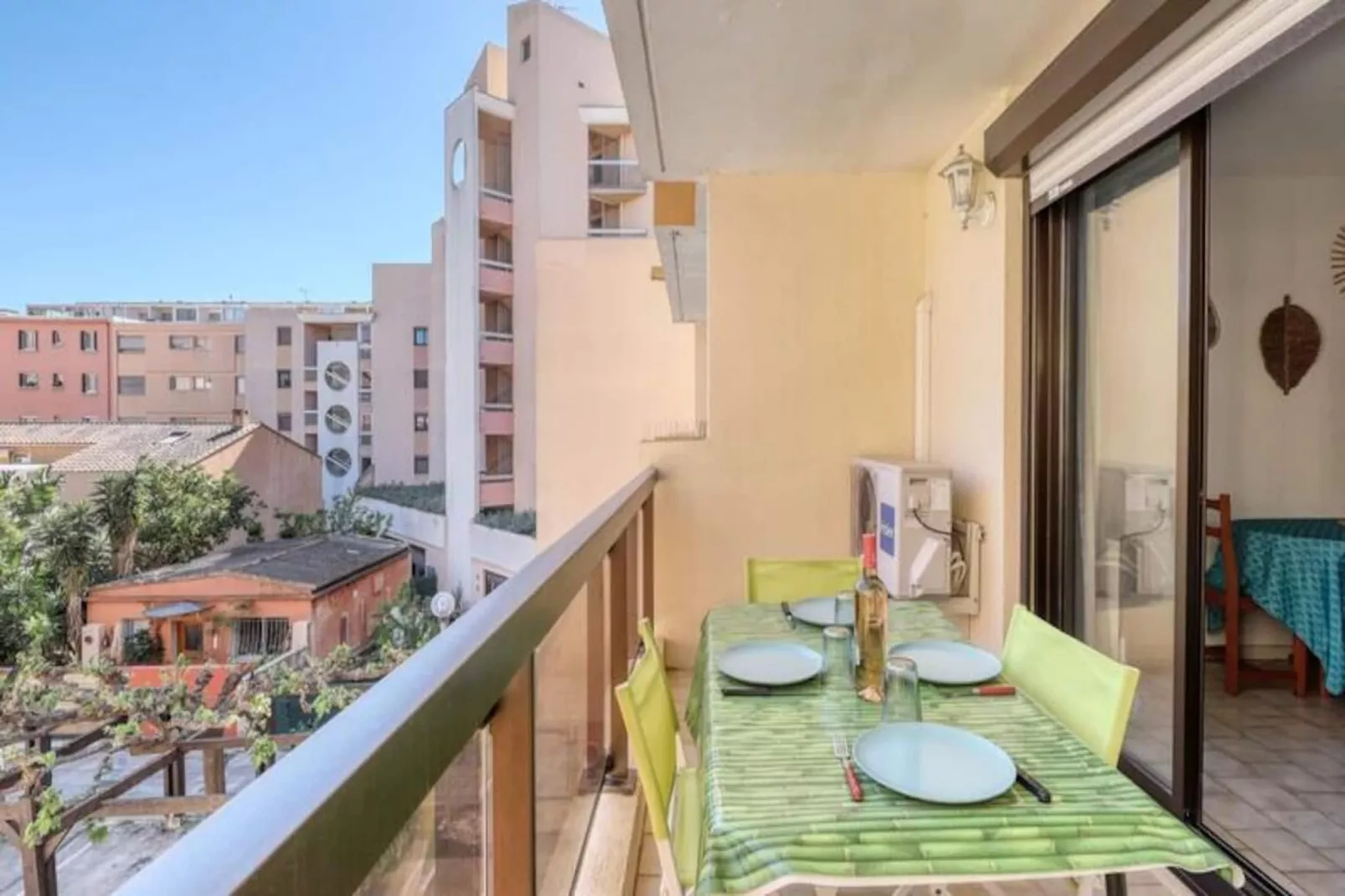 Résidence Lavandou - T2 En Centre Ville - à 200 M De La Mer-Niet-getagd