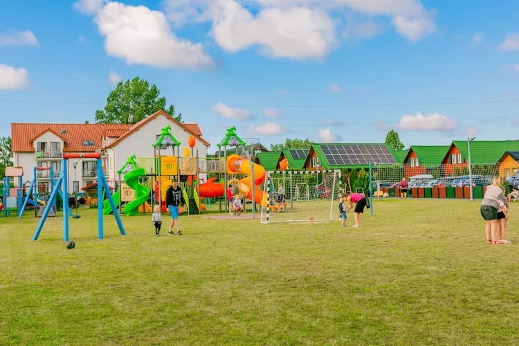 Domki pietrowe dla max 5 osób Karwia-Tuinen zomer