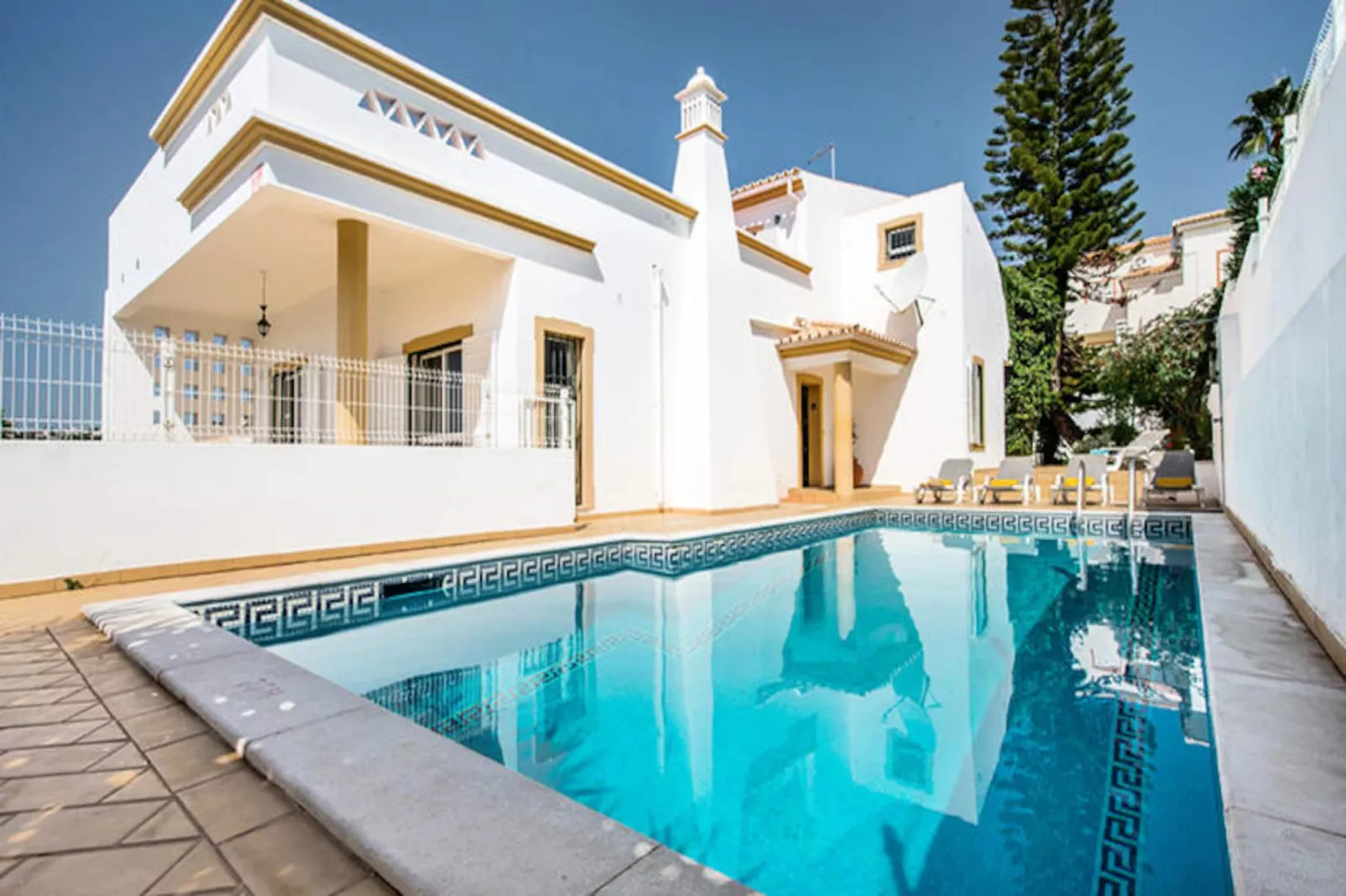 Maison à Albufeira-Niet-getagd