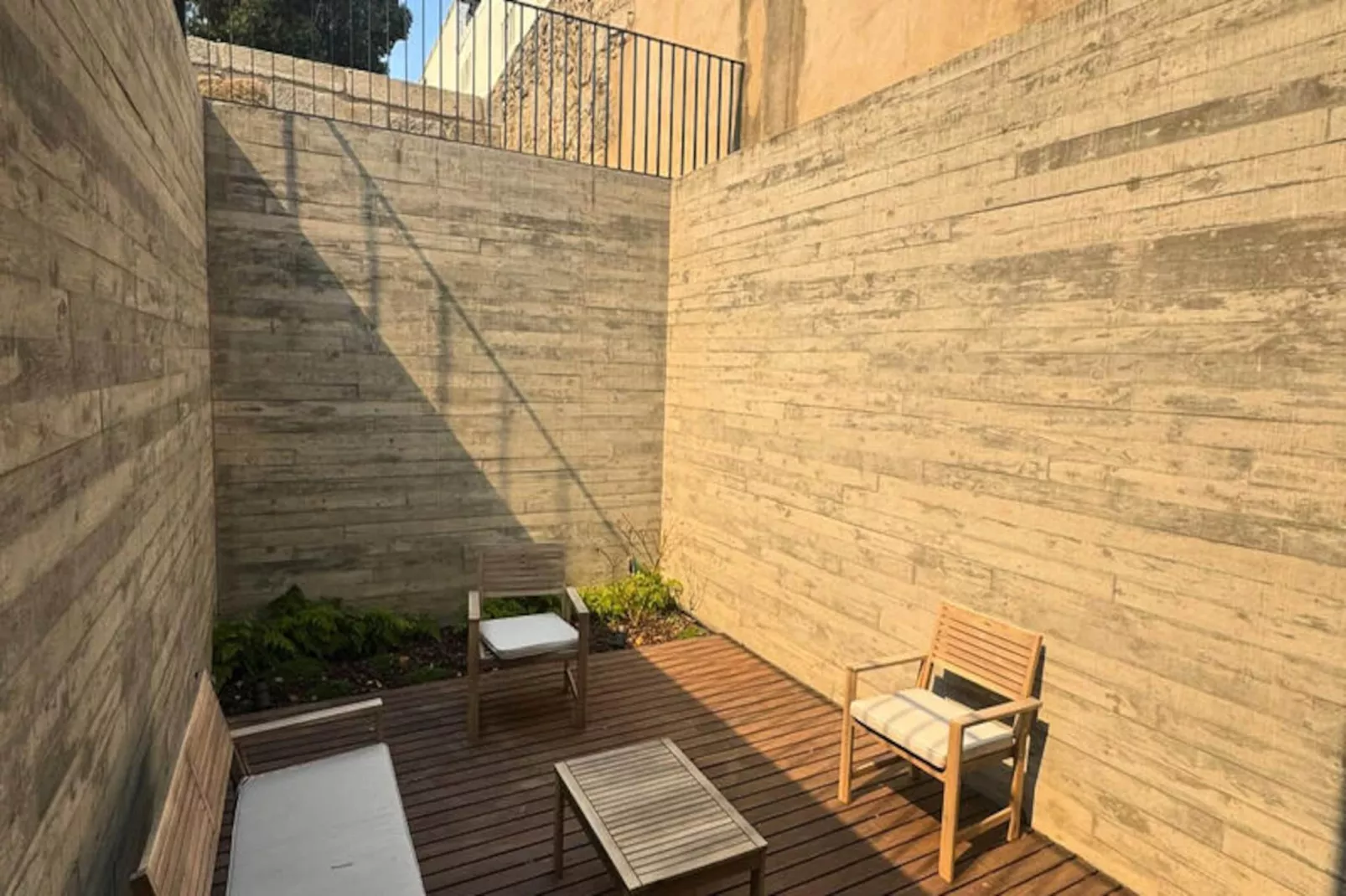 Maison à Porto-Niet-getagd