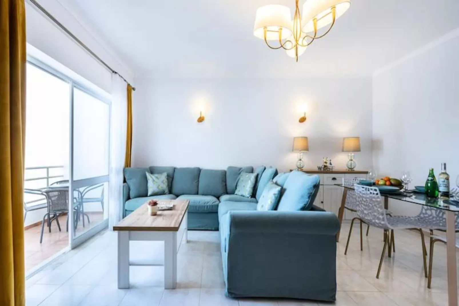 Stylish Seashore Apartment-Niet-getagd