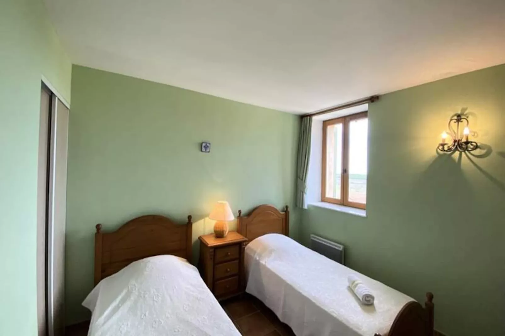 04b8 : Beau T3 Au Coeur Des Lavandes - Piscine-Niet-getagd