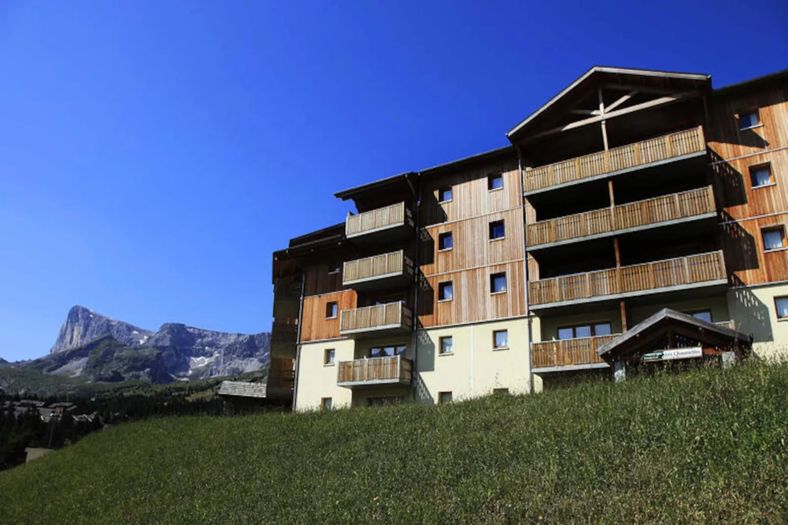 Résidence Les Chaumettes-Niet-getagd