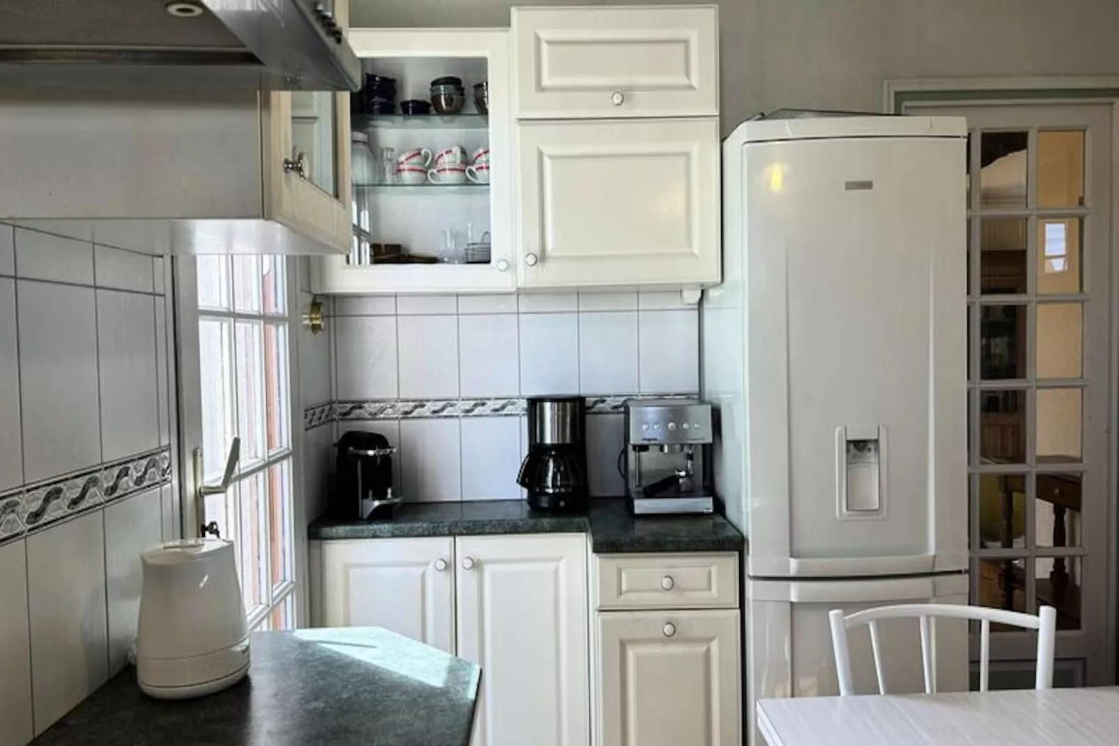 Résidence Les Hôpitaux-Niet-getagd