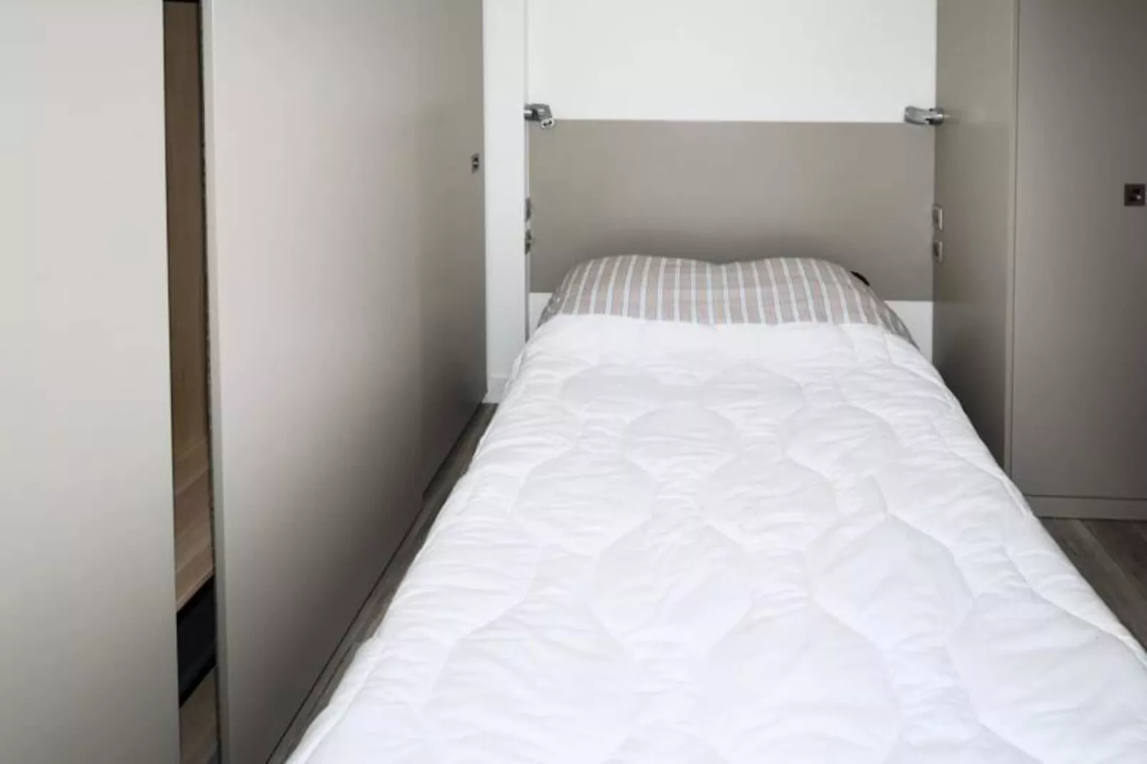 Résidence R&ecirc;ves Sal&eacute;s Appartement Vue Mer A303-Niet-getagd