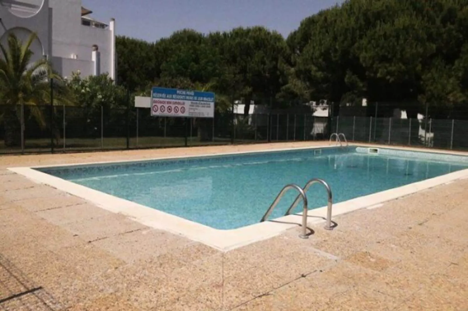 Résidence  Floralies 2-Niet-getagd