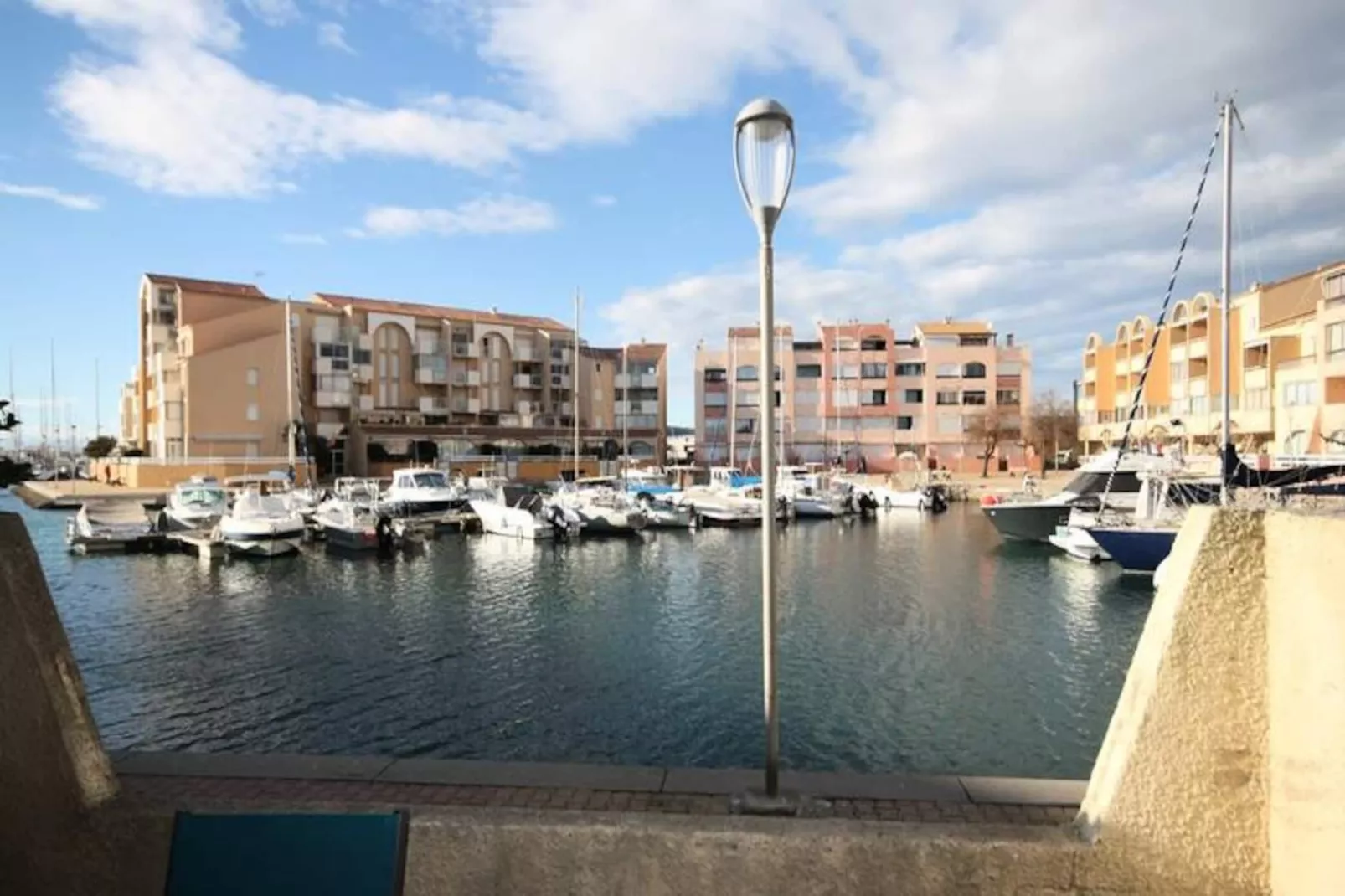Un Balcon Sur La Marina T2 Climatis&eacute;-Niet-getagd