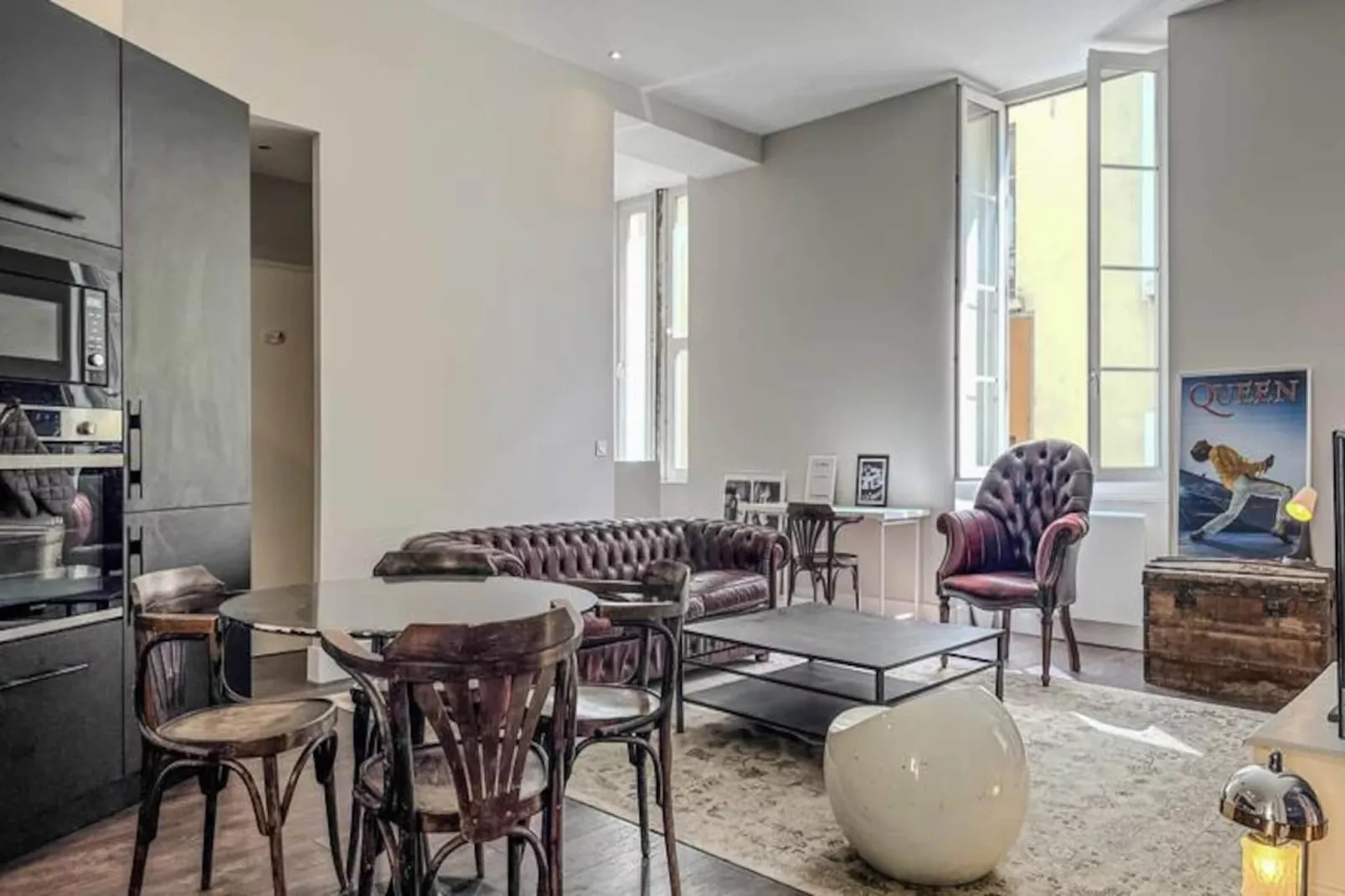 | Le Notre Dame 🎈 - Niet-getagd