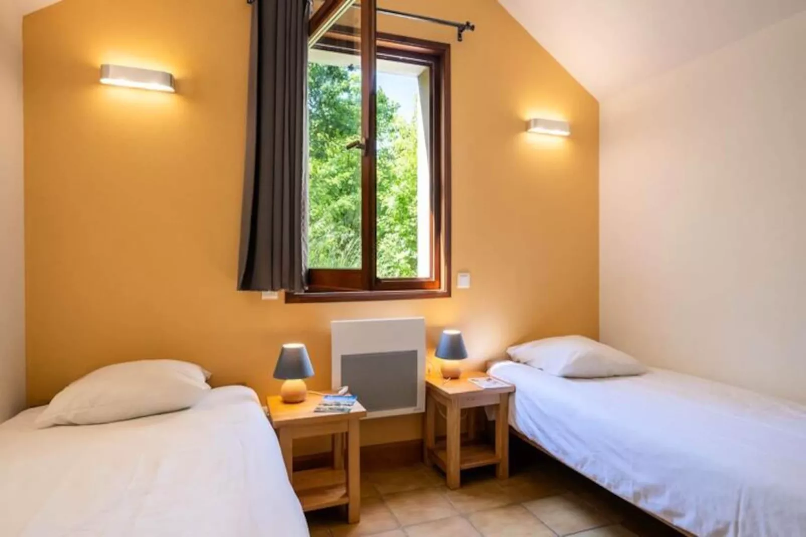 Gîte de France Logement 4/6 personnes - village de gites des vignes 2 épis-Niet-getagd