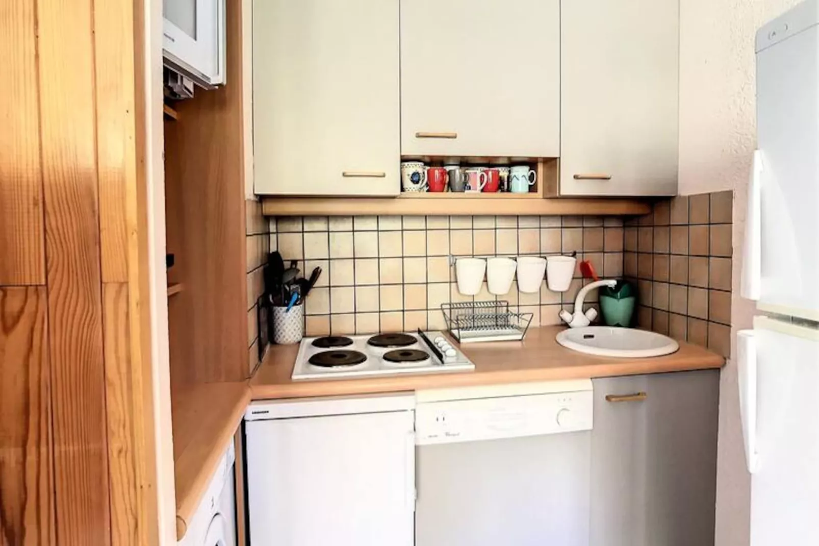 Résidence Baikonour-Niet-getagd