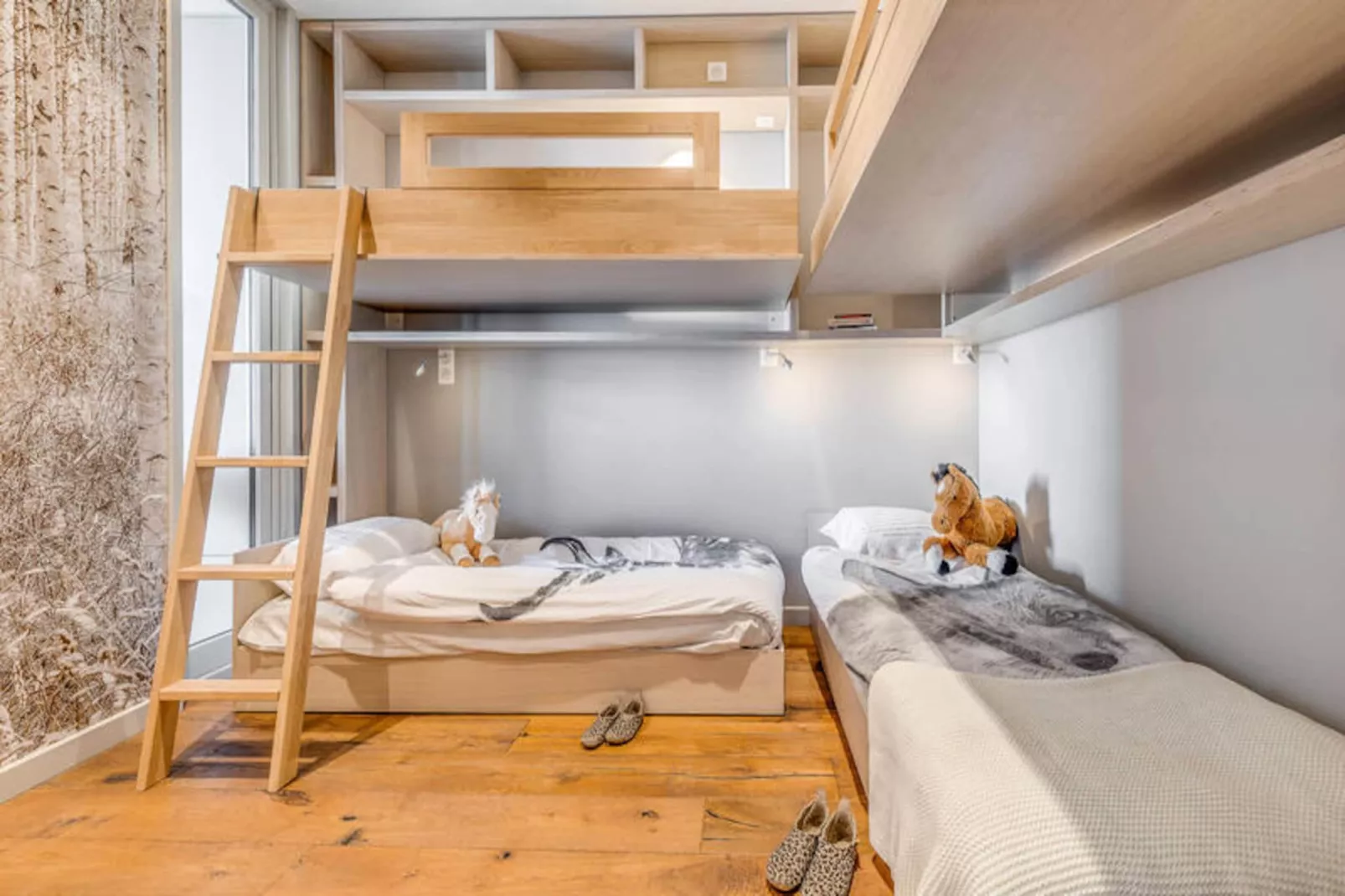 Résidence Combe Folle-Niet-getagd