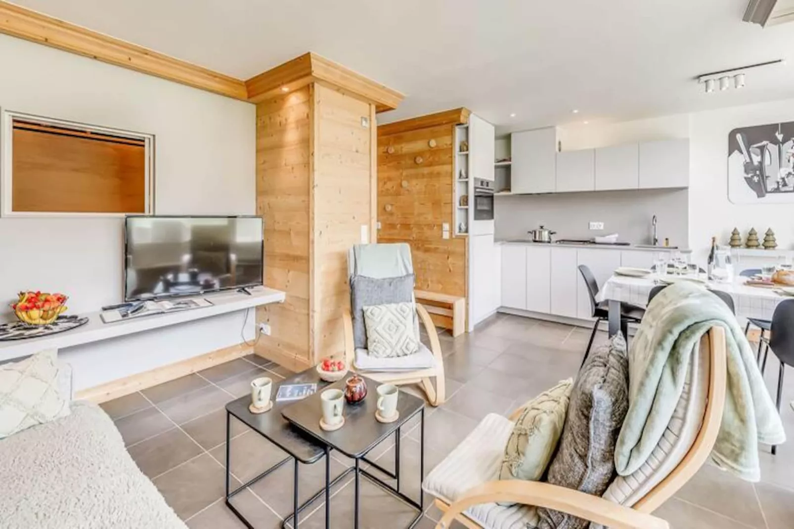 Résidence Combe Folle-Niet-getagd