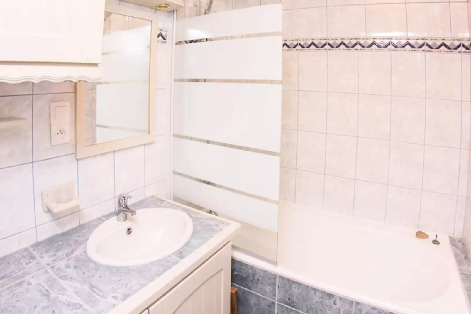 Résidence Roches Rouges A-Niet-getagd