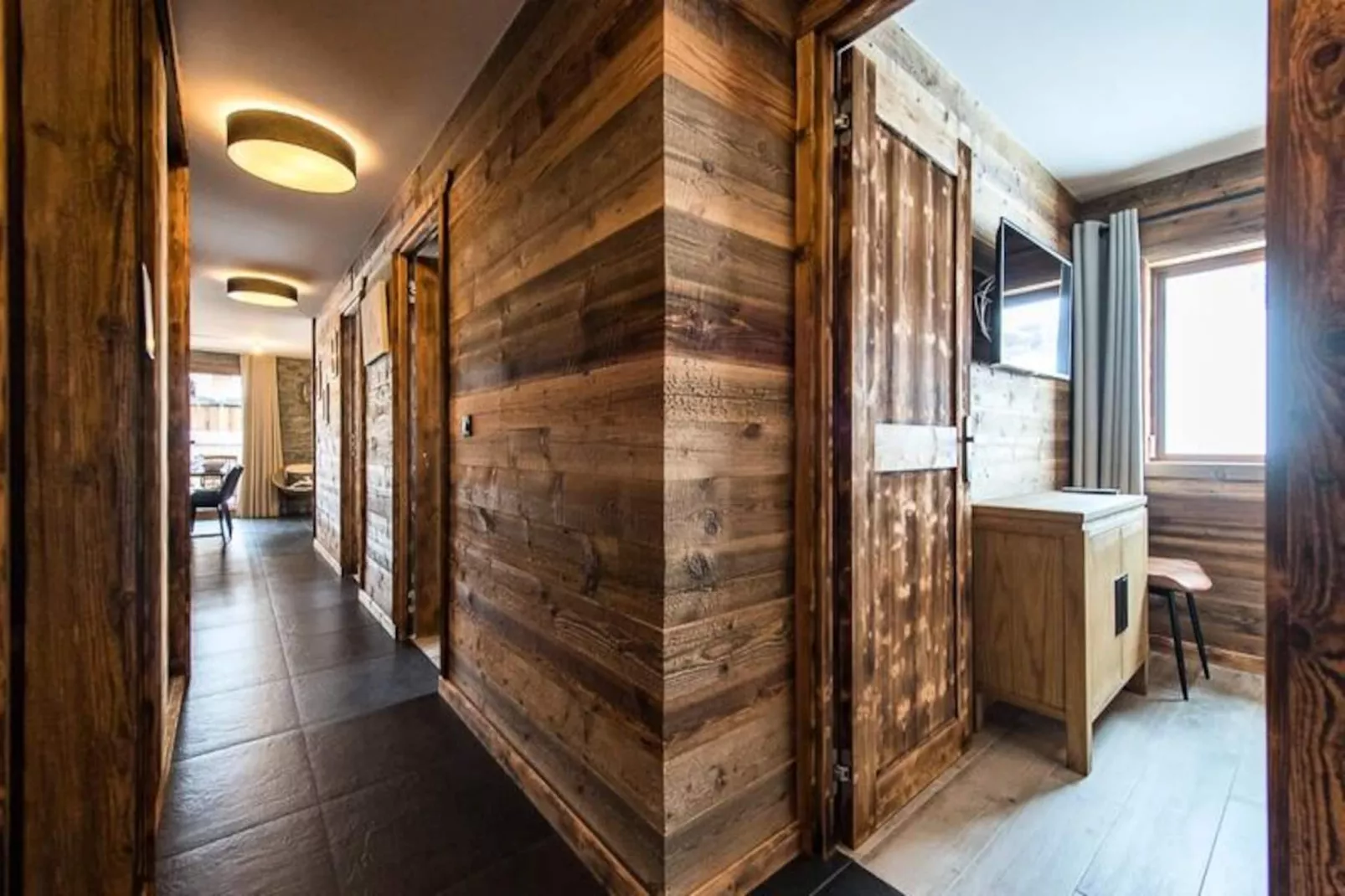 Résidence Les Aiguilles-Niet-getagd