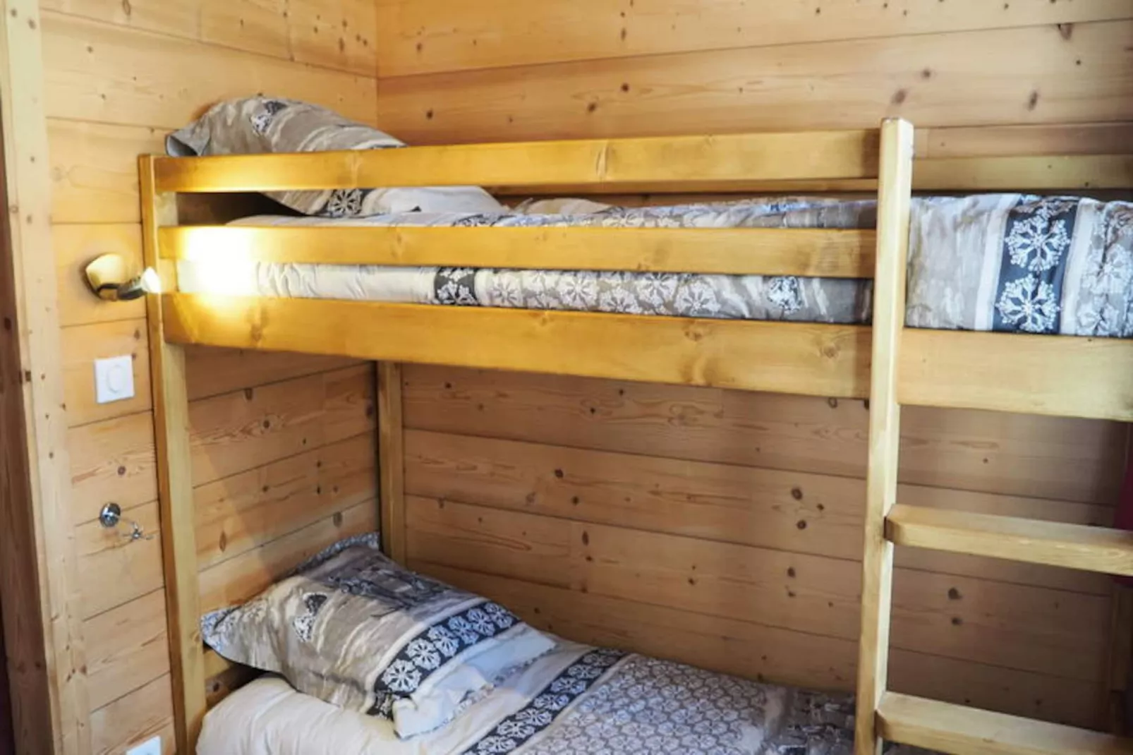 Résidence Les Lauzes-Niet-getagd