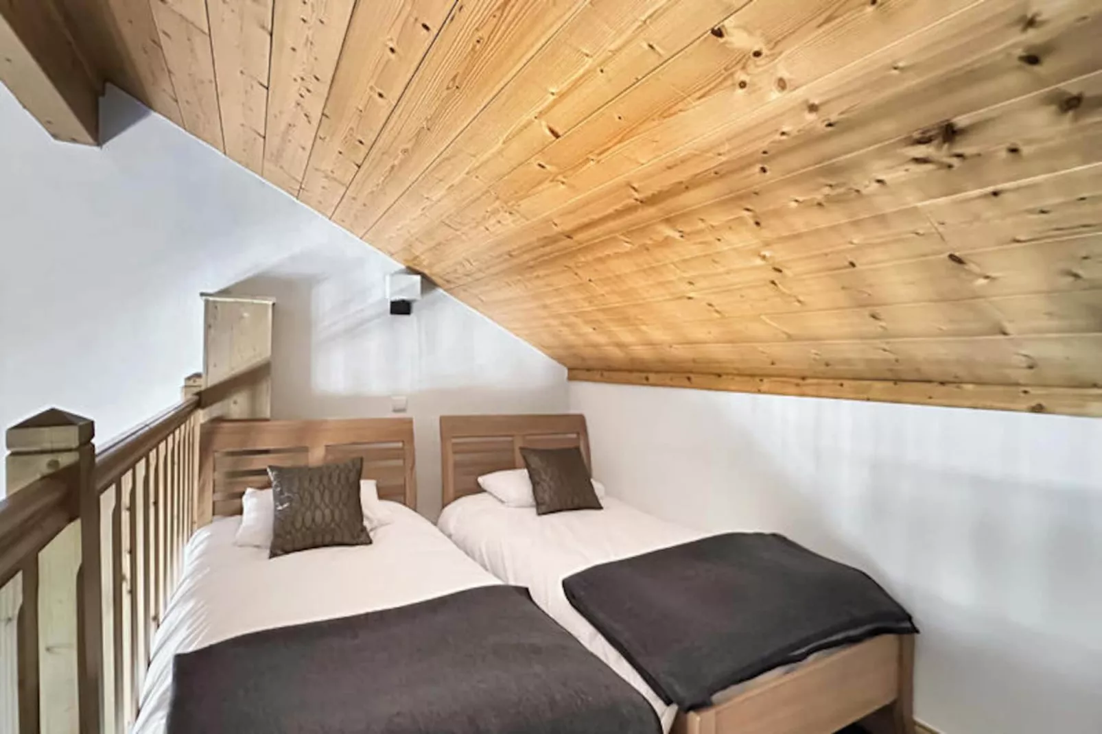 Appartements à Les Carroz-d'Arâches-Niet-getagd